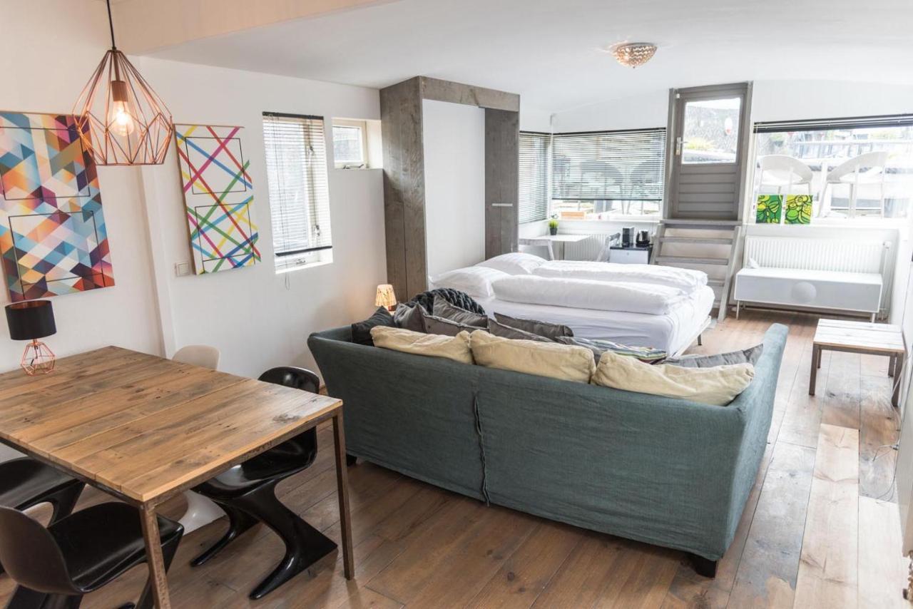 암스테르담 Houseboat Next To Amstel B&B 외부 사진