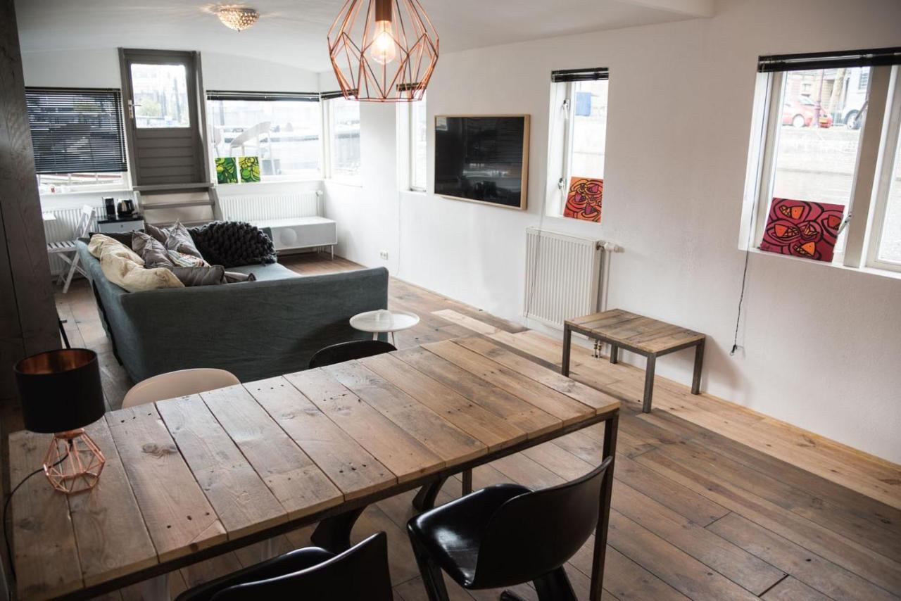 암스테르담 Houseboat Next To Amstel B&B 외부 사진
